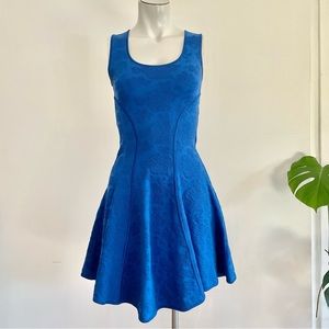 Vintage Zac Posen Royal Blue Dress. Y2K fit and flare blue jacquard mini dress.